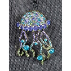 Sparkling Jellyfish Brooch Rhinestone Crystal Pendant Charm Gold Tone Women